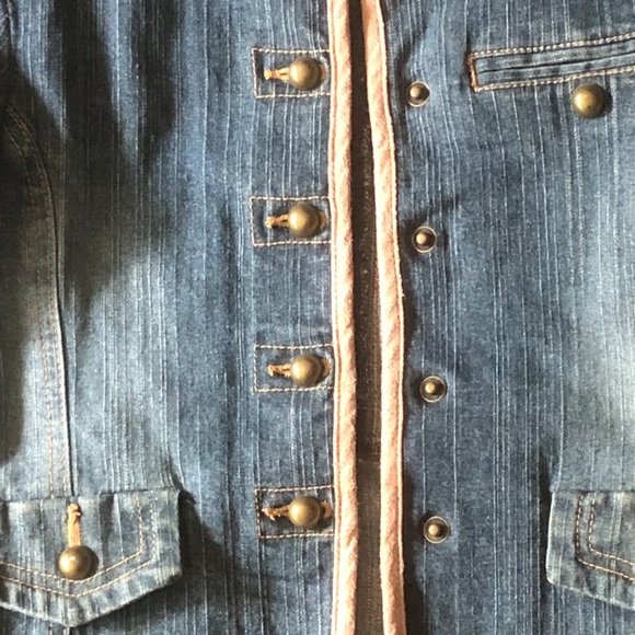 Girls Vintage Denim Jacket Size 6! ✨ - Picture 4 of 5